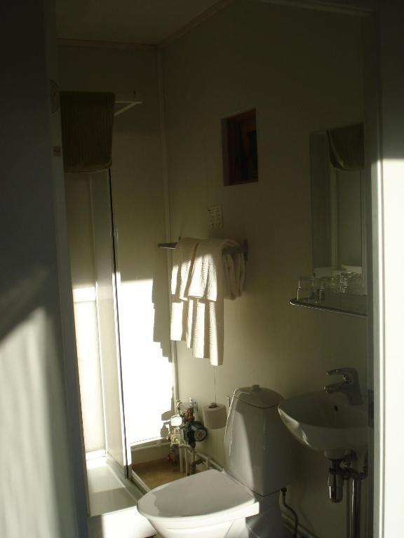 Guesthouse Pétursborg Akureyri Habitación foto