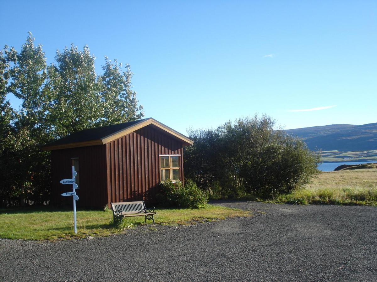 Guesthouse Pétursborg Akureyri Exterior foto
